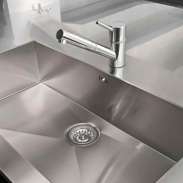 https://tauruscontractinginc.com/wp-content/uploads/2018/10/gallery_projects_21-640x640.jpg